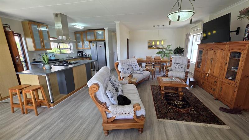 3 Bedroom Property for Sale in Fraaiuitsig Western Cape